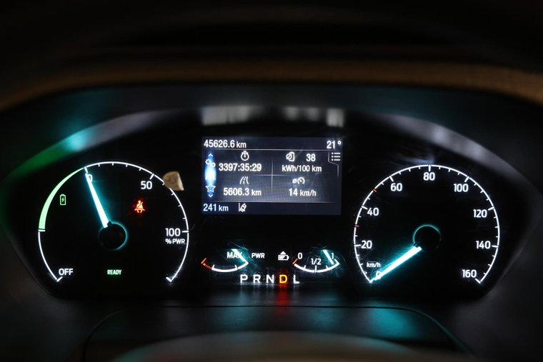 Vehicle Image 8