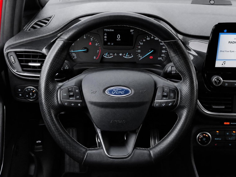 Vehicle Image 15