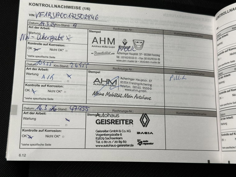 Vehicle Image 19