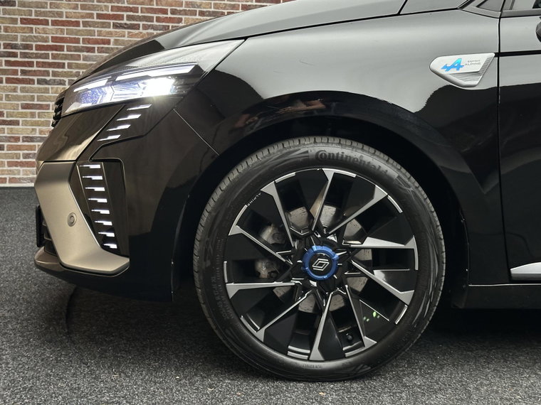 Vehicle Image 35