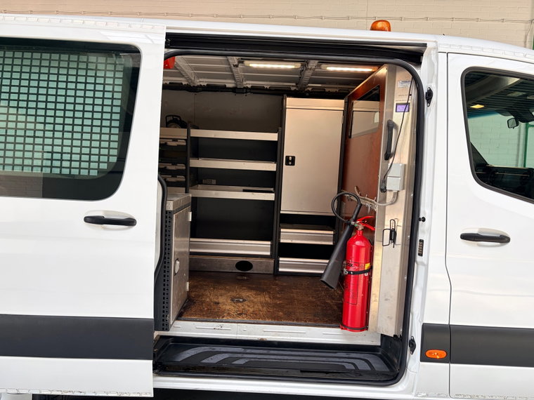 Vehicle Image 31