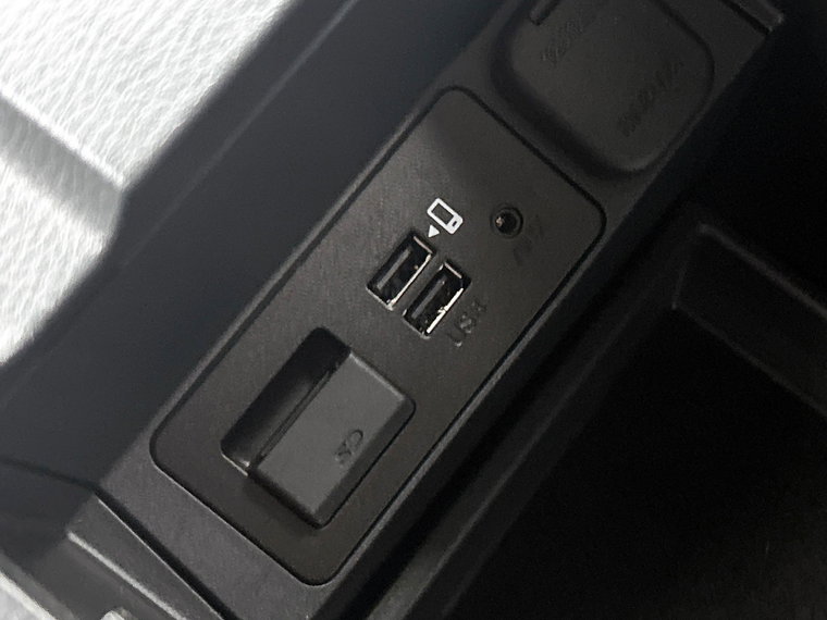 Vehicle Image 37