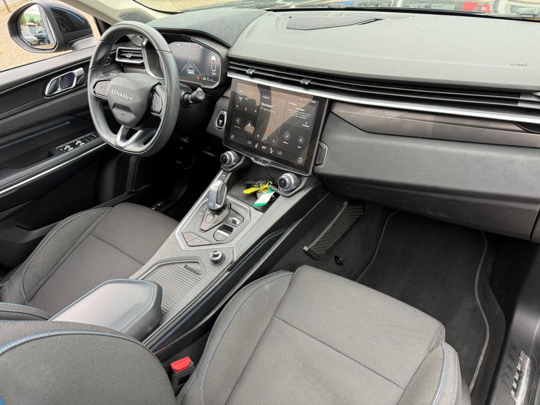 Vehicle Image 22