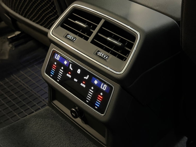 Vehicle Image 41