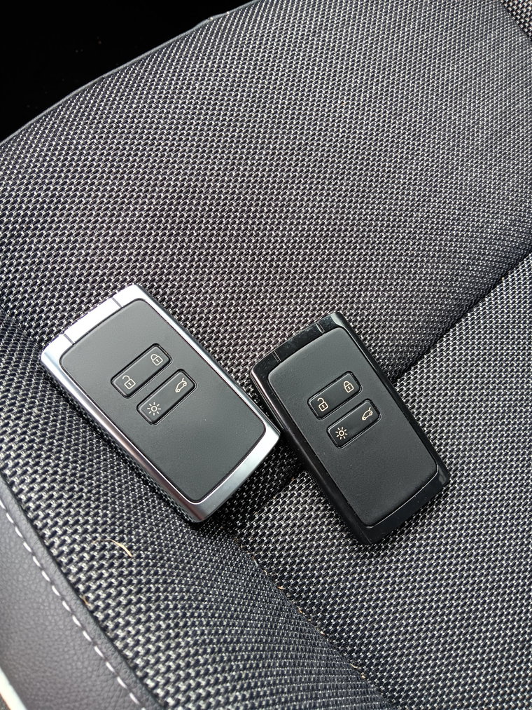 Vehicle Image 35