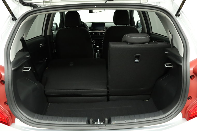 Vehicle Image 36