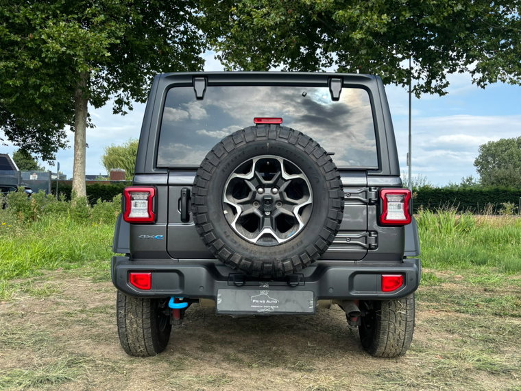 Vehicle Image 22
