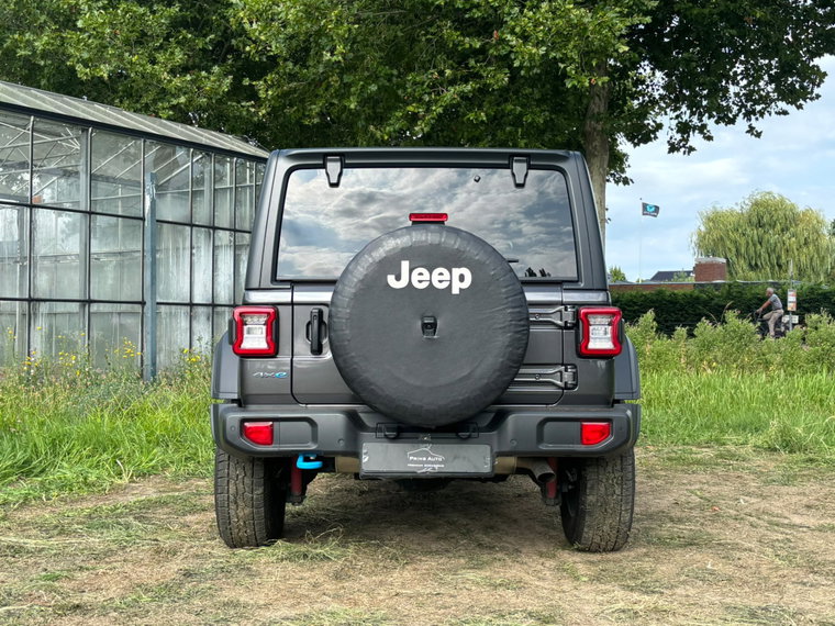 Vehicle Image 35