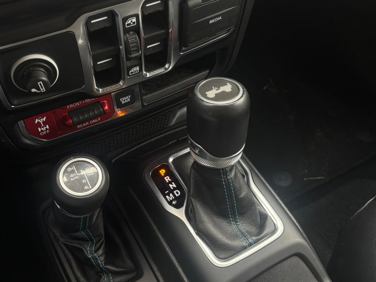 Vehicle Image 36