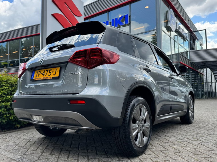 Vehicle Image 8