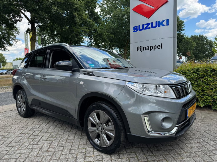 Vehicle Image 10