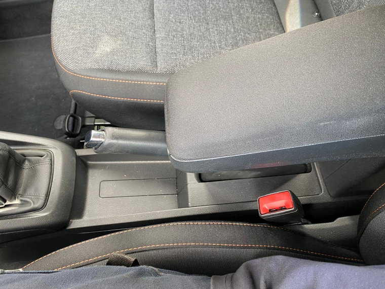 Vehicle Image 28