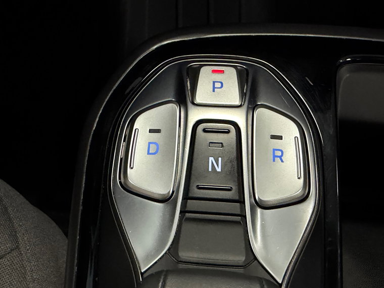 Vehicle Image 33