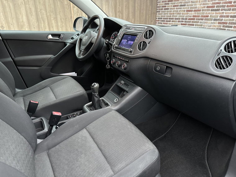 Vehicle Image 37