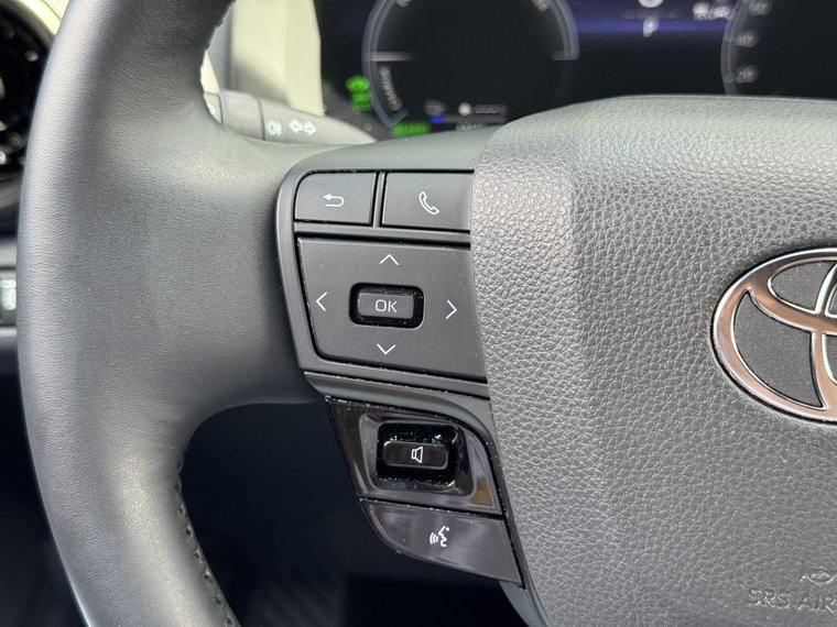 Vehicle Image 19