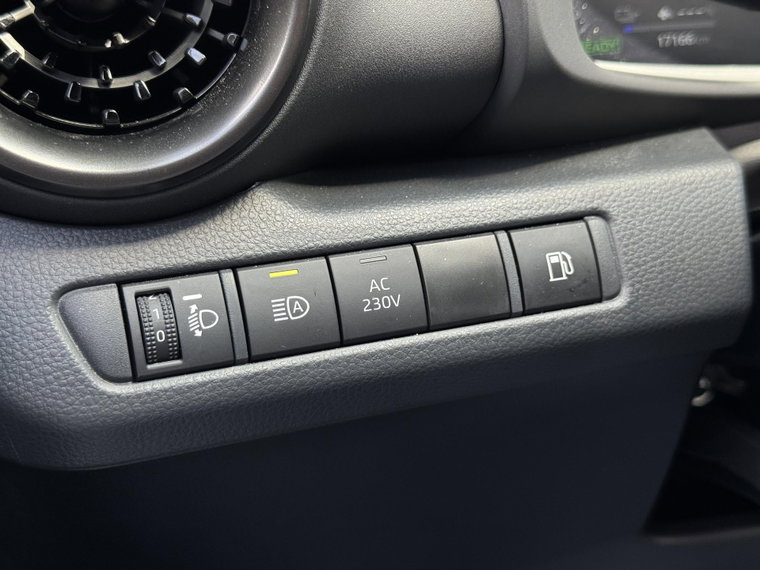 Vehicle Image 23