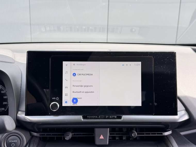 Vehicle Image 30