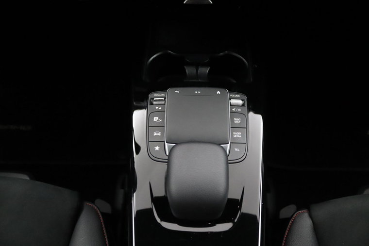 Vehicle Image 46