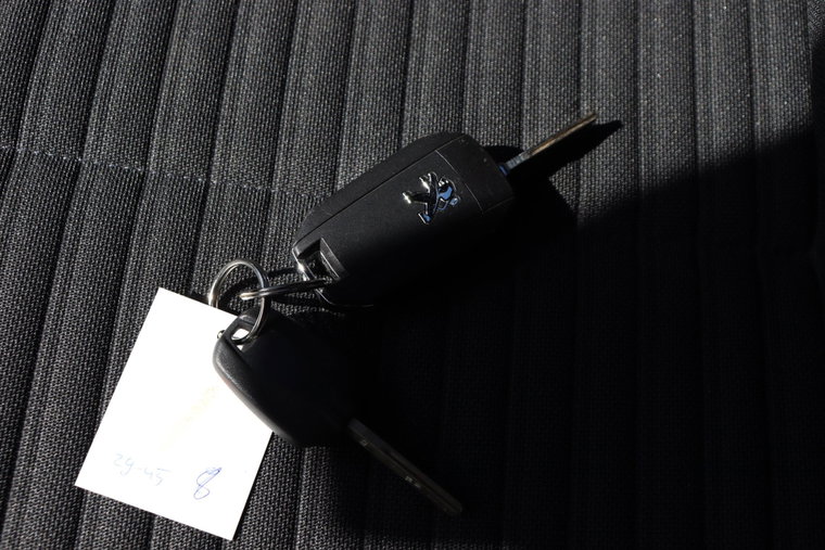 Vehicle Image 30