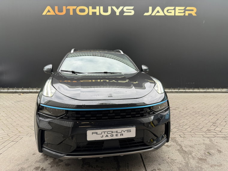 Vehicle Image 17