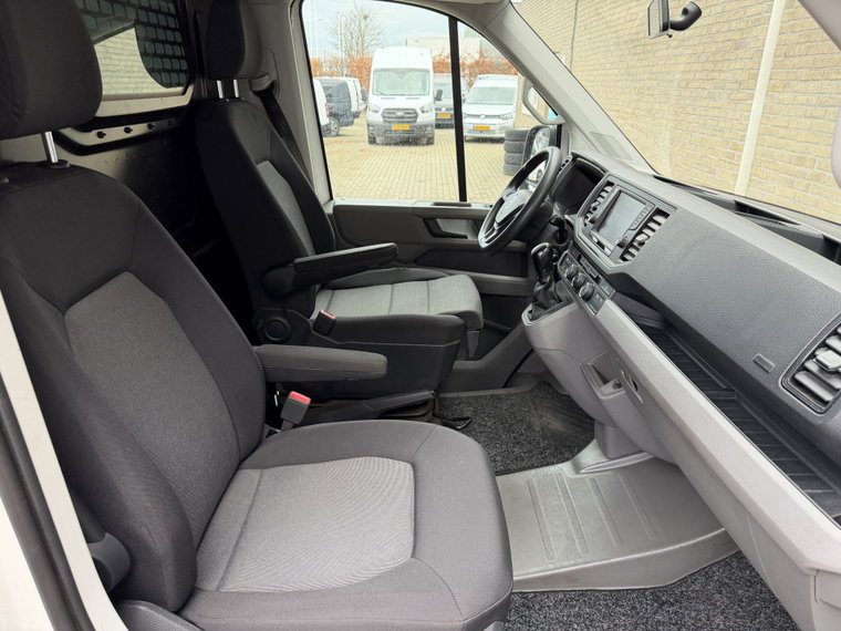 Vehicle Image 26