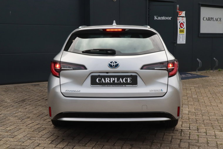 Vehicle Image 8