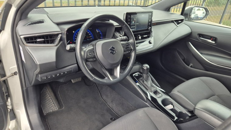Vehicle Image 15