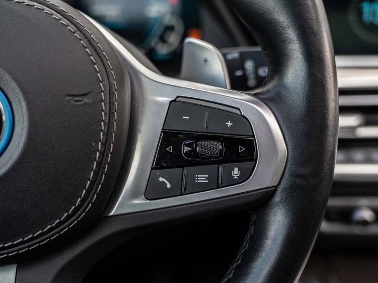 Vehicle Image 40