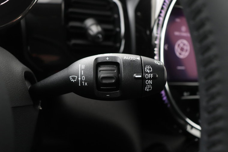 Vehicle Image 39