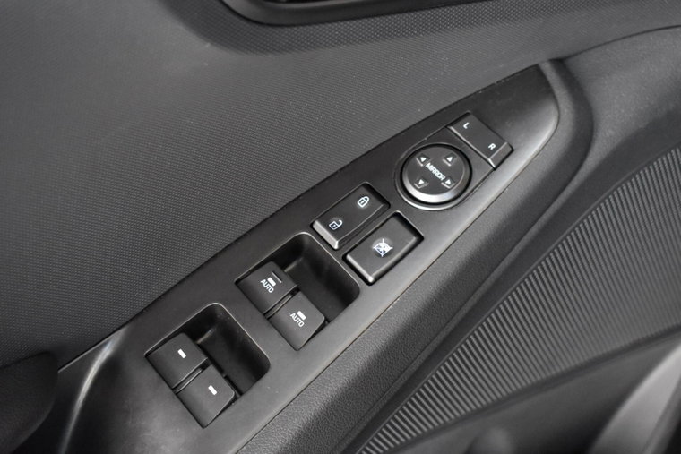 Vehicle Image 22