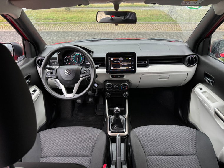 Vehicle Image 19