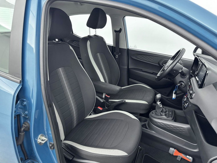 Vehicle Image 33