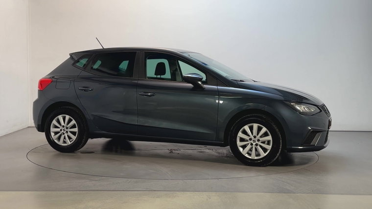 Vehicle Image 12