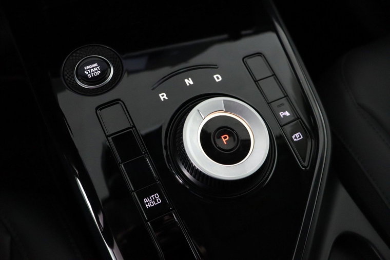 Vehicle Image 23