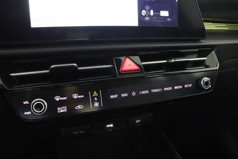 Vehicle Image 45
