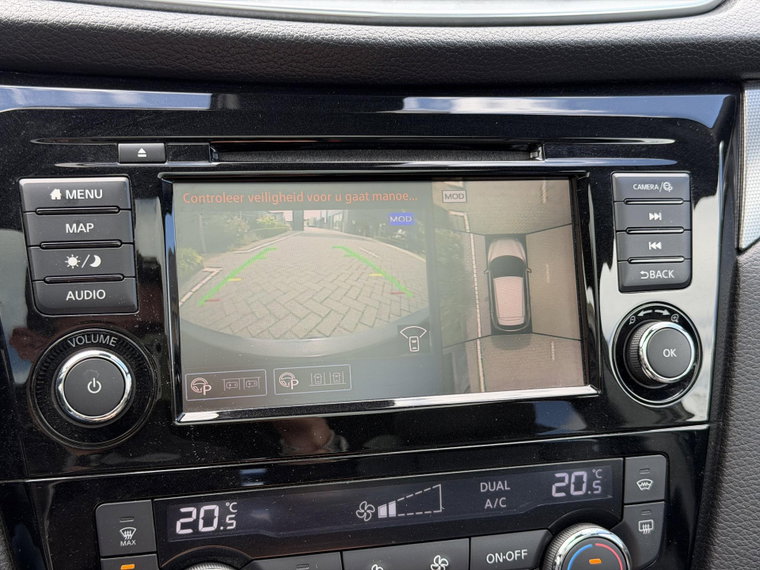 Vehicle Image 32