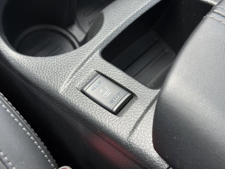Vehicle Image 37