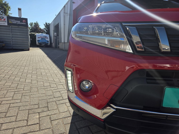 Vehicle Image 12