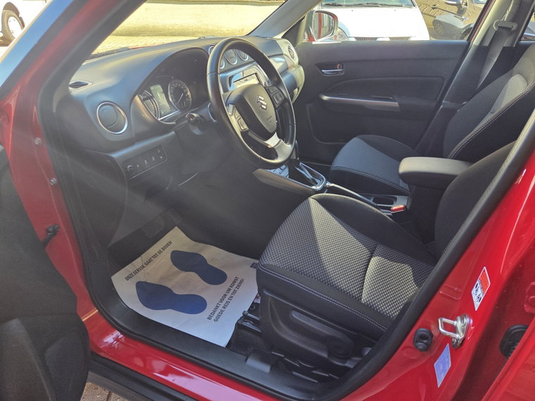 Vehicle Image 14