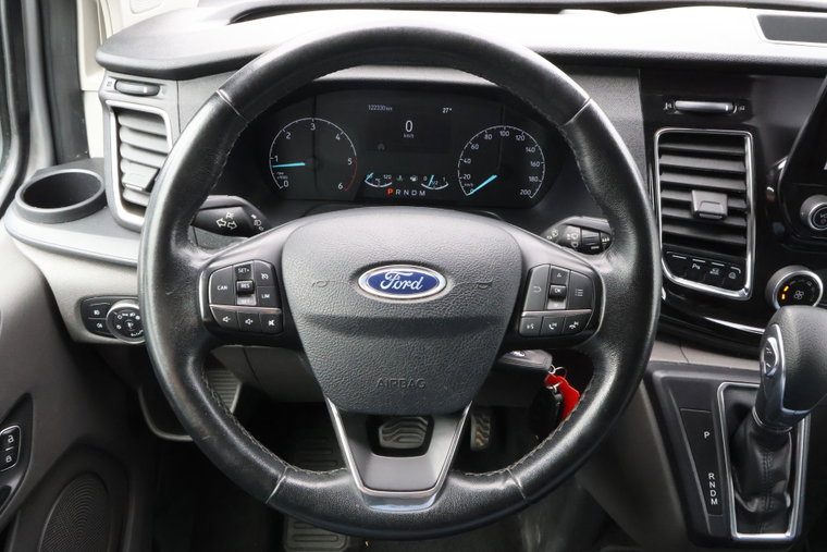 Vehicle Image 18