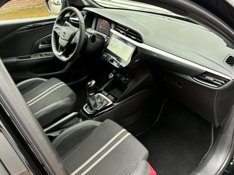 Vehicle Image 21