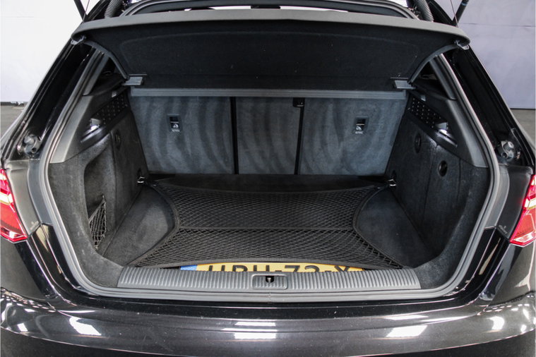 Vehicle Image 38