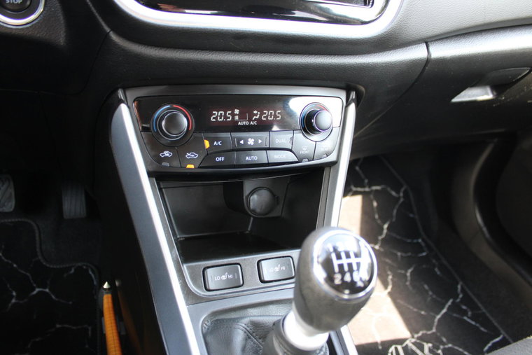 Vehicle Image 20