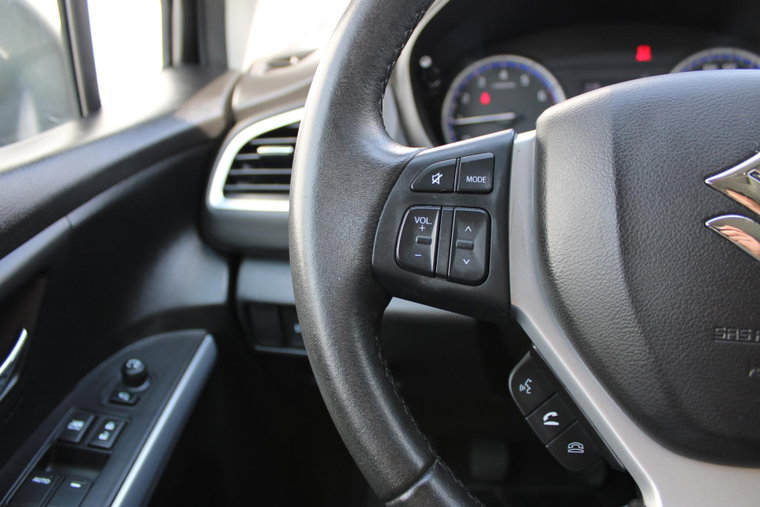 Vehicle Image 22