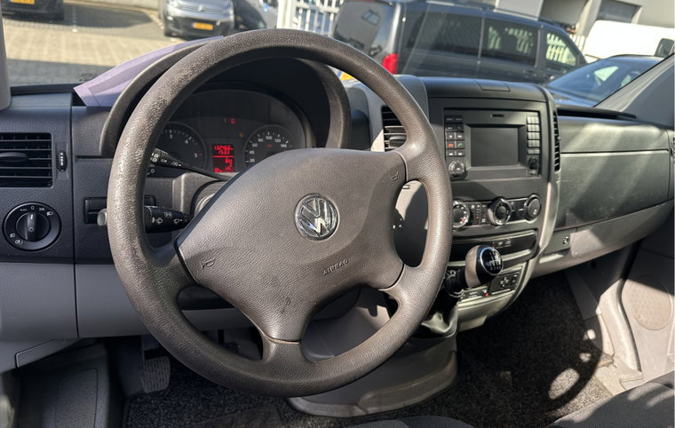 Vehicle Image 22