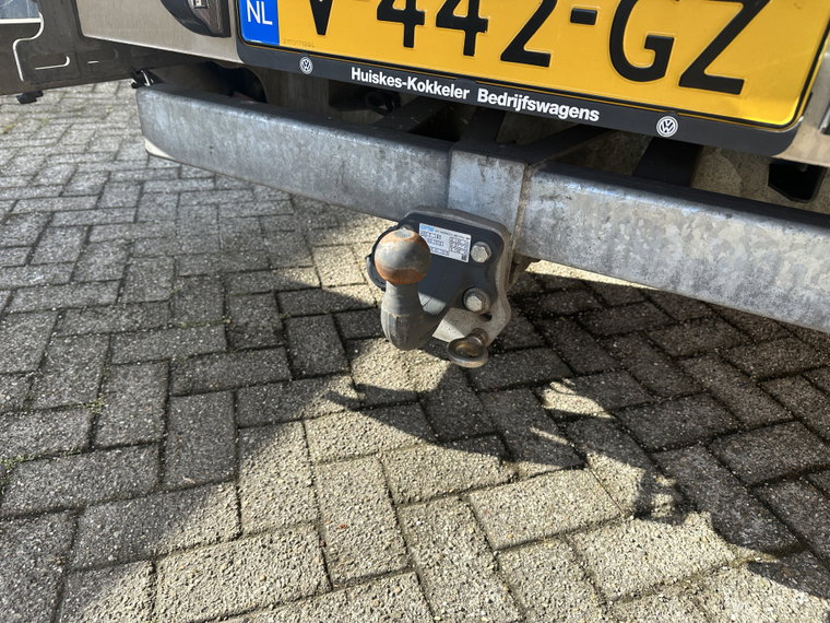 Vehicle Image 28