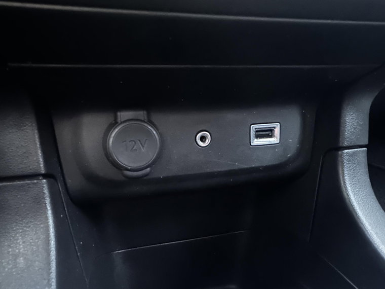 Vehicle Image 33