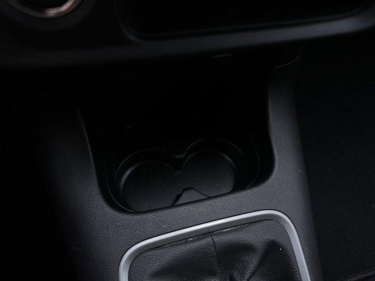 Vehicle Image 34