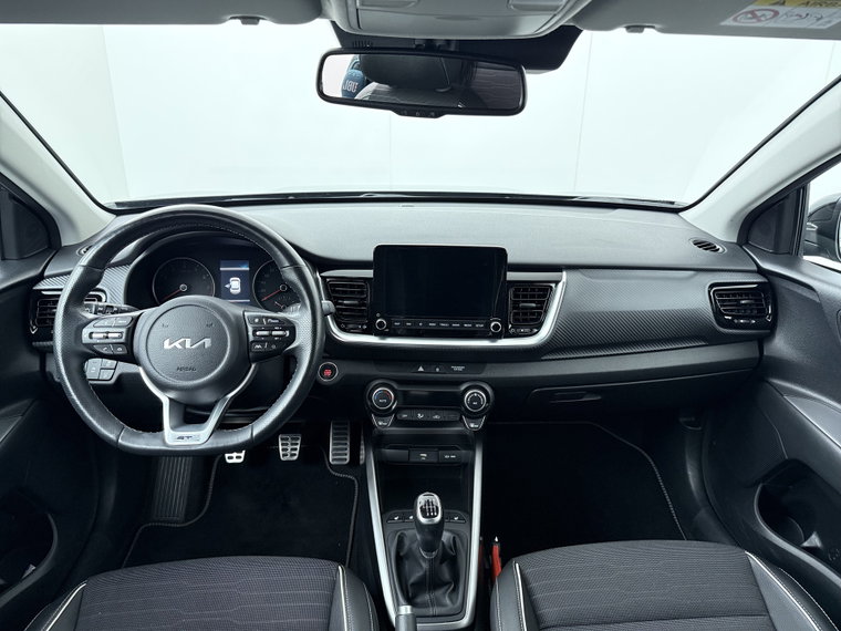 Vehicle Image 37