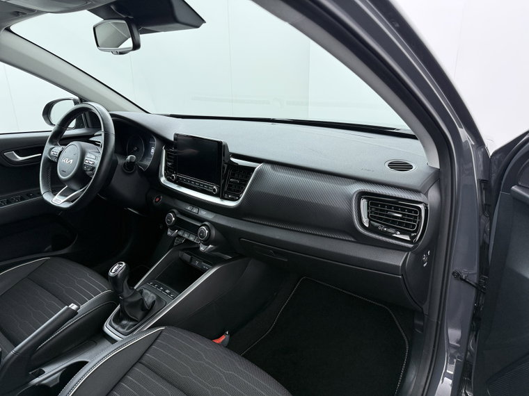 Vehicle Image 40
